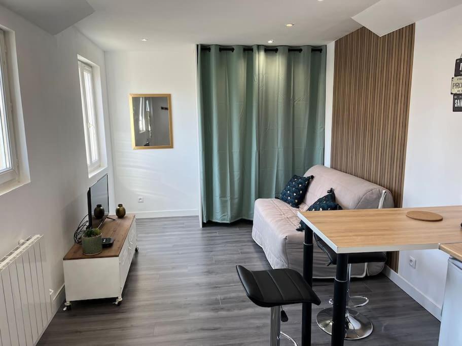 Petit Logement Proche Giverny Bonnieres-sur-Seine Bagian luar foto